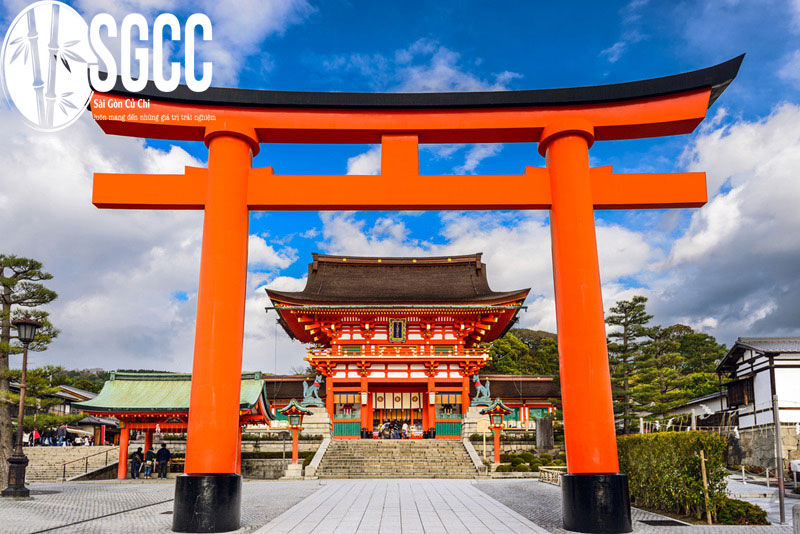 Ngôi đền nghìn cổng – Fushimi Inari