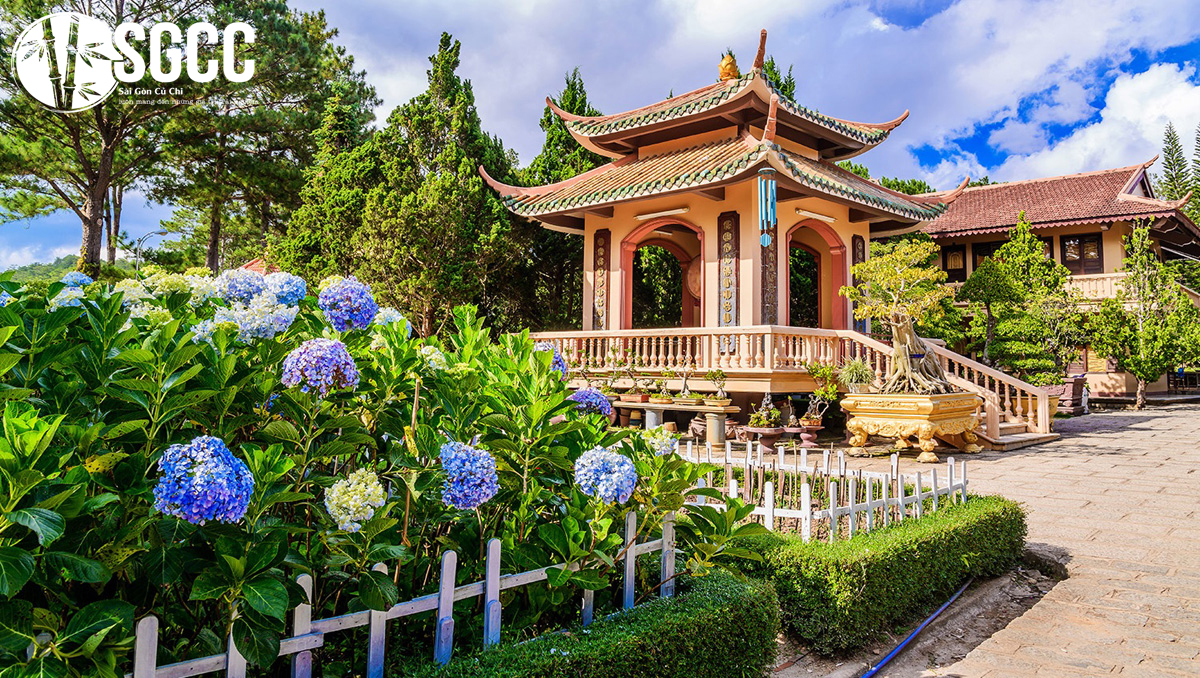 Thiền Viện Trúc Lâm một trong những địa điểm nên thơ tại Đà Lạt