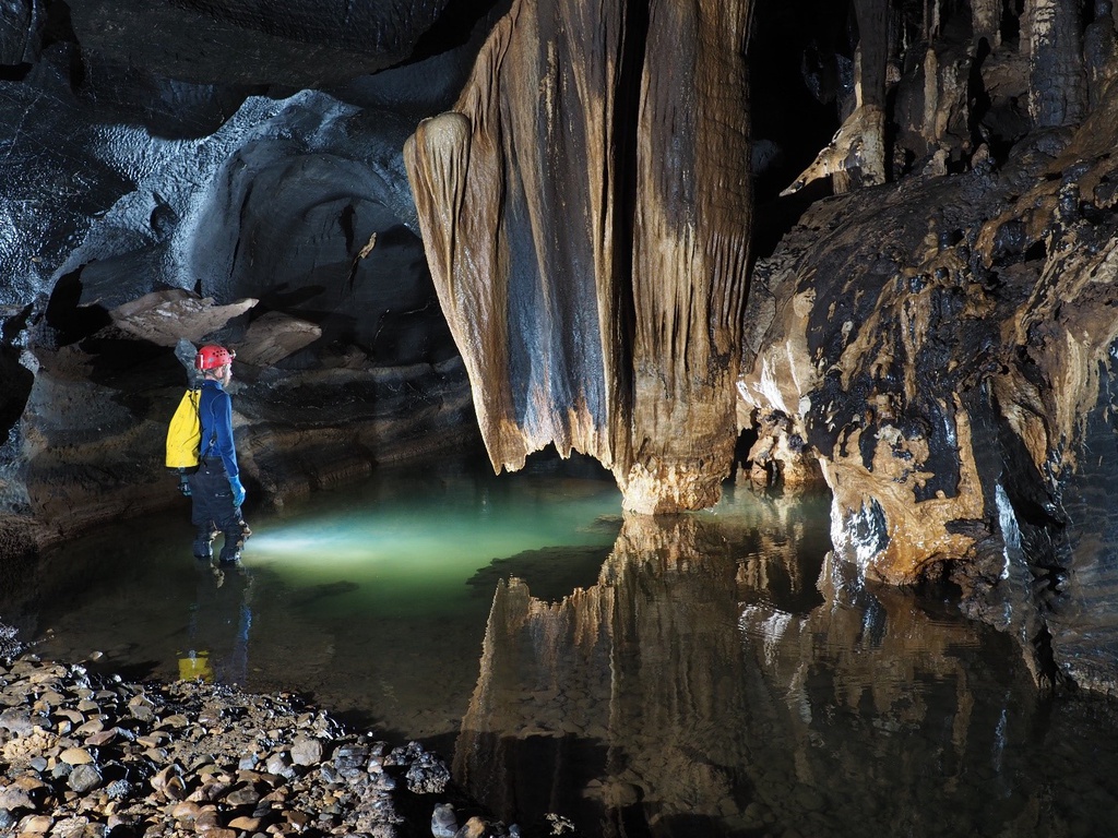 12 hang động mới được phát hiện tại Quảng Bình
