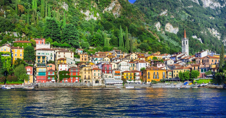 Một thoáng Varenna, ngôi làng thơ mộng soi bóng bên hồ ở Italy