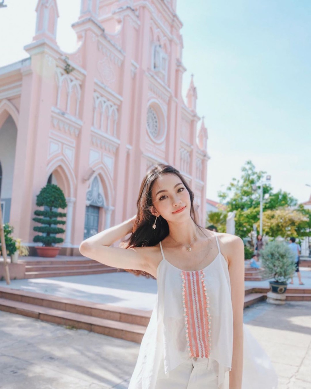 Check-in tại 3 nhà thờ màu hồng độc đáo ở Việt Nam