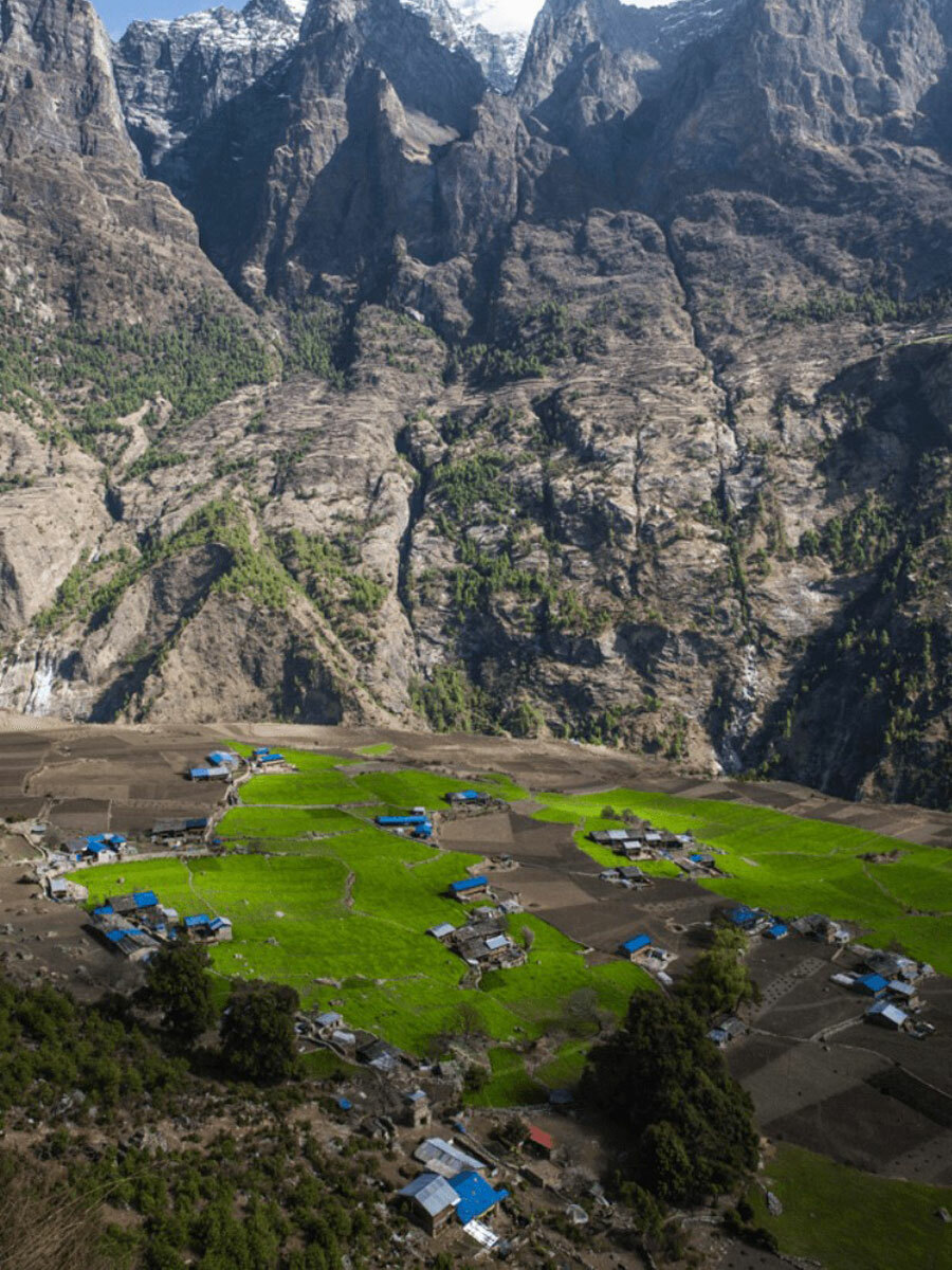 Những ngôi làng bí ẩn trên dãy Himalaya