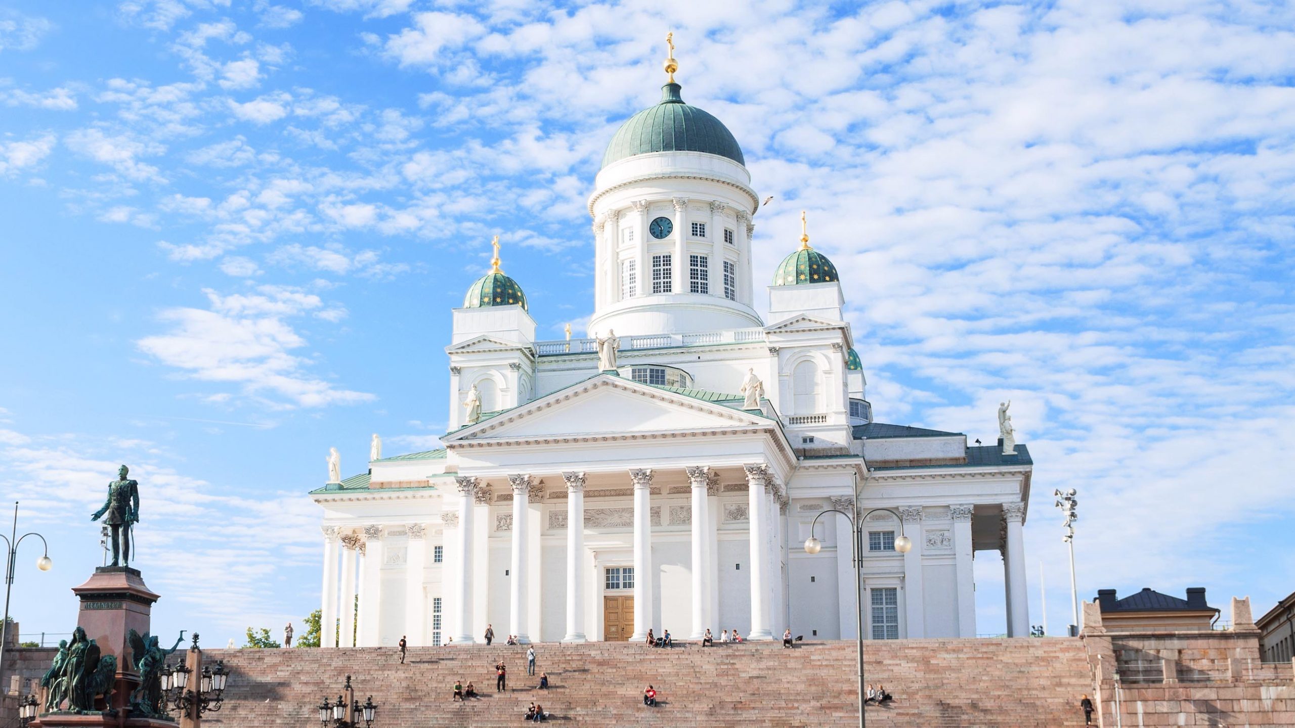 Helsinki cathedral scaled